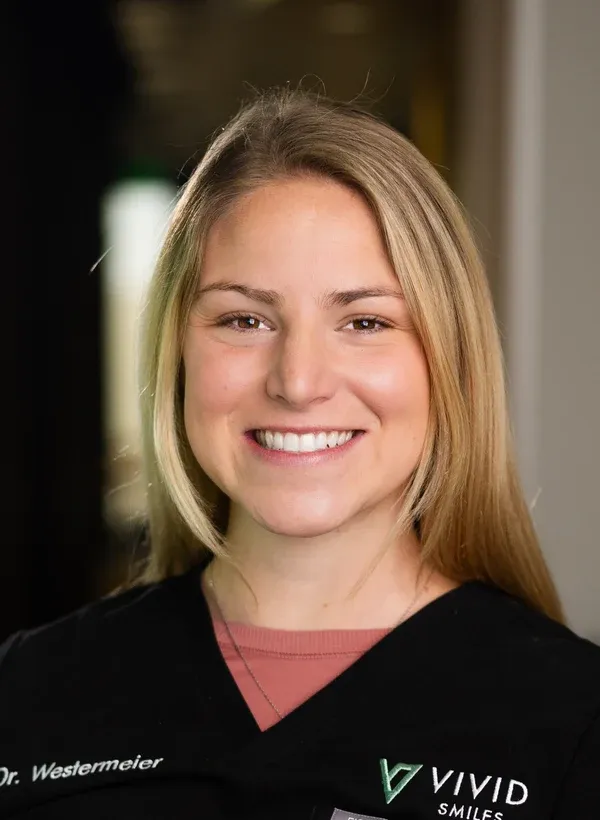 Dr. Annelise Westermeier in the Vivid Smiles Dentistry office